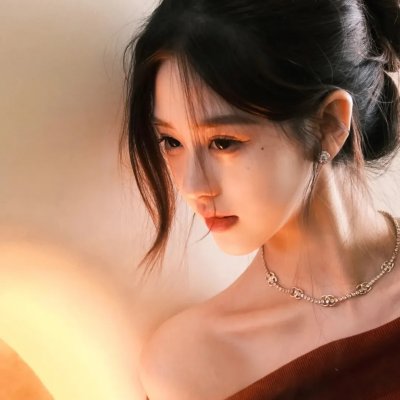 红。白。蓝